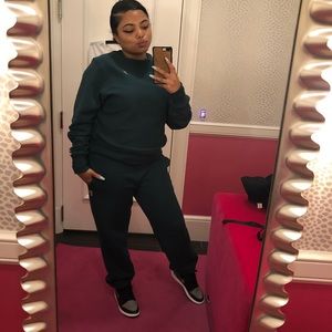 VS PINK💗 Sweatsuit! [BLACK]